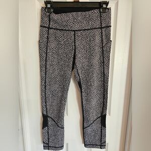 Lululemon Black and White Patterned Leggings